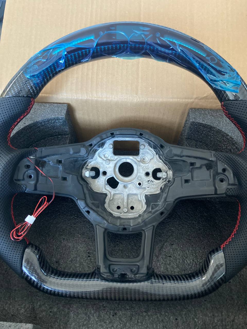 VW Golf MK7 / MK7.5 Carbon Fibre LED Steering Wheel - Red Stitching - Brand New - TTPlugUK